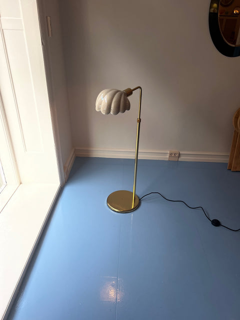 Vintage clam/shell adjustable floor lamp