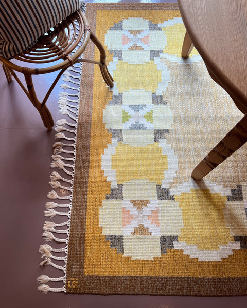 Vintage yellow flat weave rug by Ingegerd Silow (IS)
