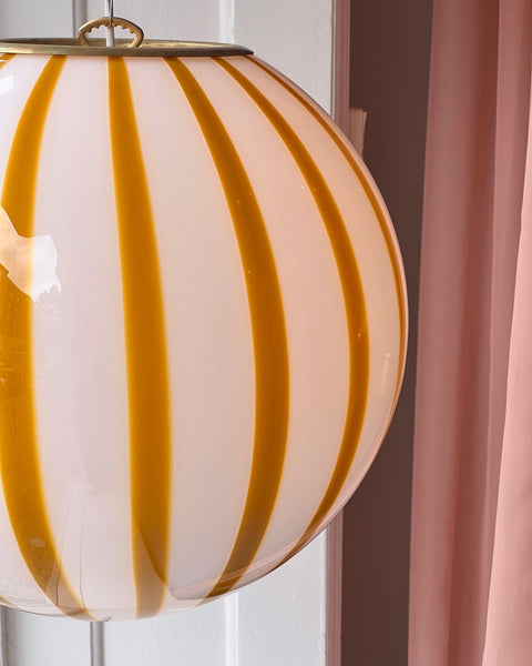 Ceiling lamp - Amber vertical stripes (D40)