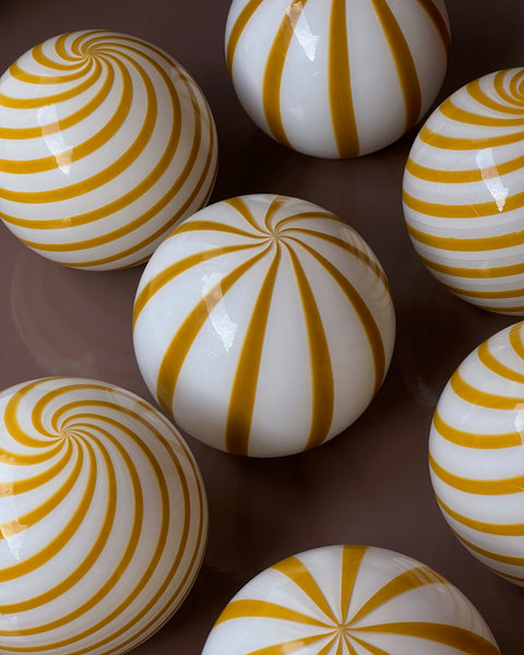 Candy ceiling lamp - Amber vertical stripes (D20)