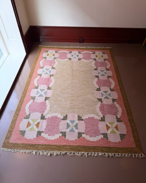 Vintage flat weave rug by Ingegerd Silow (IS)