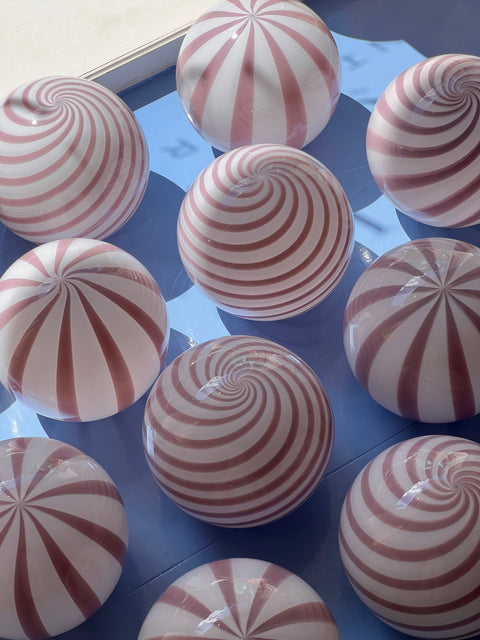 Ceiling lamp - Pink lavender vertical stripes (D20)