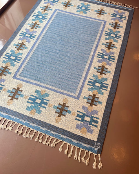 Vintage blue flat weave rug by Ingegerd Silow (IS)