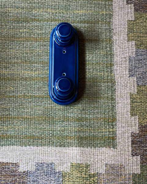 Vintage blue ceramic bathroom rack