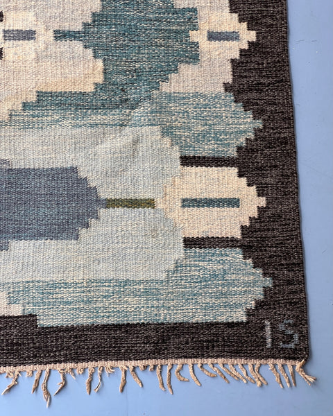 Vintage flat weave rug by Ingegerd Silow (IS)
