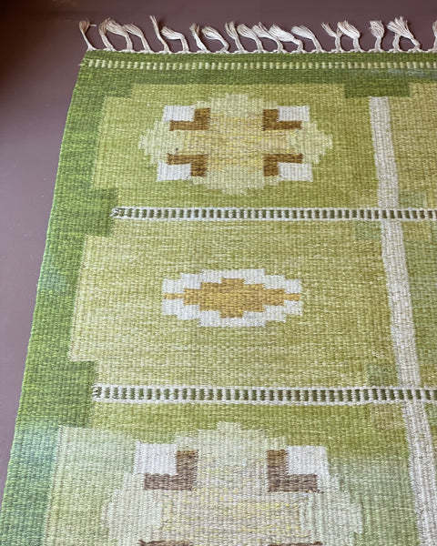 Vintage green flat weave rug by Ingegerd Silow (IS)