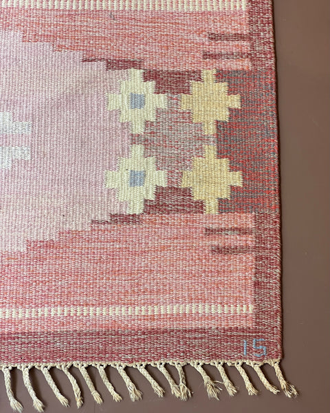Vintage pink flat weave rug by Ingegerd Silow (IS)