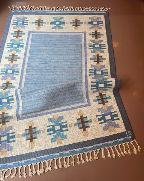 Vintage blue flat weave rug by Ingegerd Silow (IS)