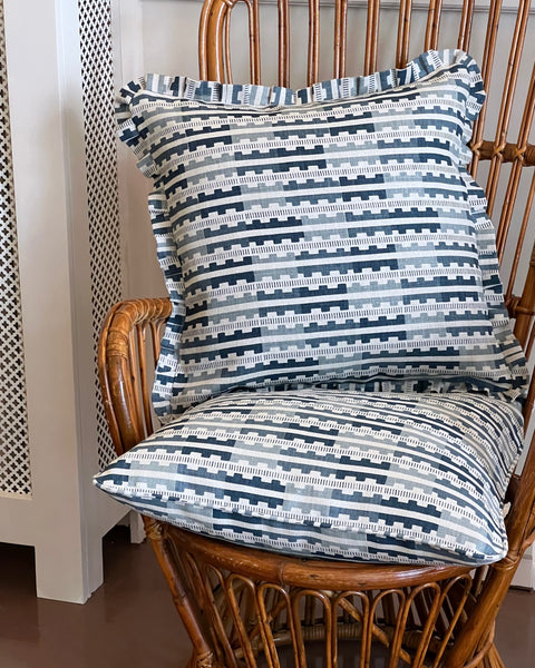 Marianne ruffled cushion - Indigo Natural
