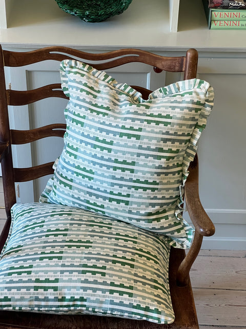 Marianne ruffled cushion - Green