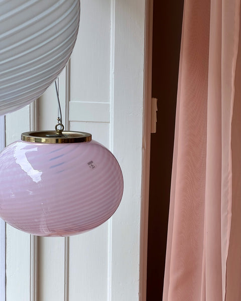 Vintage oval pink swirl Murano ceiling lamp (D40)