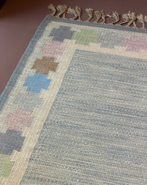 Vintage flat weave rug by Ingegerd Silow (IS)