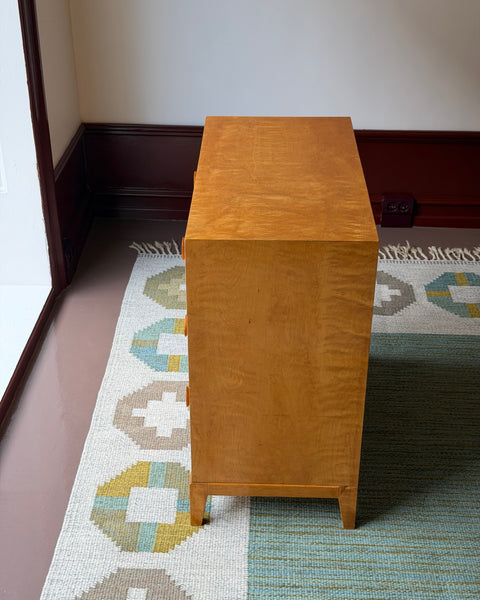 Vintage wooden chest of drawers