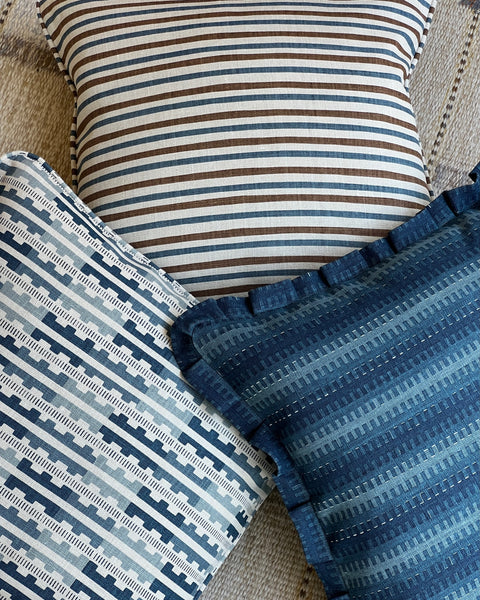 Marianne cushion - Indigo Natural