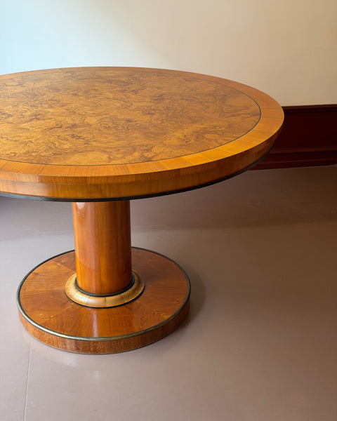 Vintage round lacquered burl wood dining table