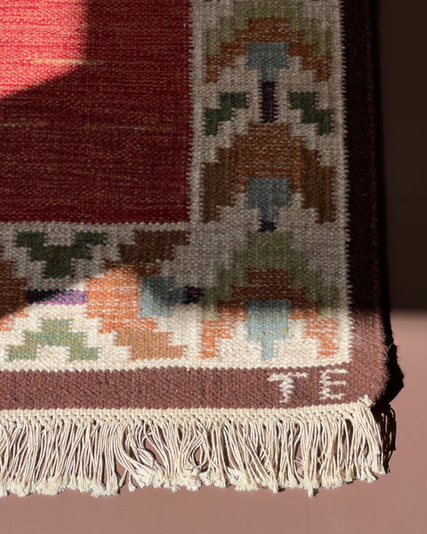 Vintage flat weave rug signed TE