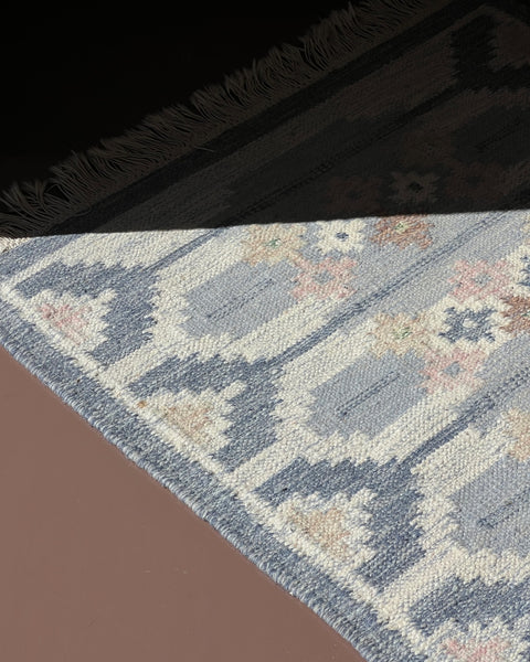 Vintage flat weave rug/runner