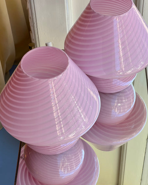 Vintage bubblegum pink Murano mushroom table lamp - Medium