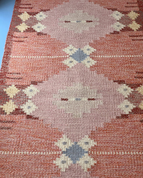 Vintage flat weave rug by Ingegerd Silow (IS)