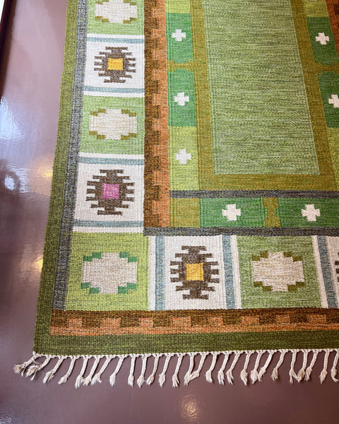 Vintage green flat weave rug by Ingegerd Silow (IS)