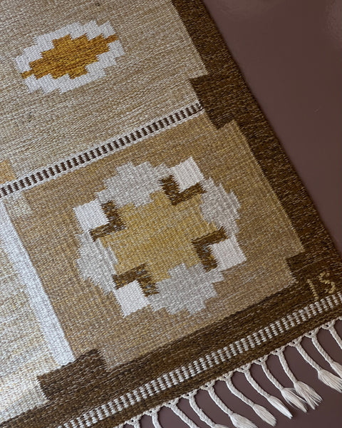 Vintage flat weave rug by Ingegerd Silow (IS)