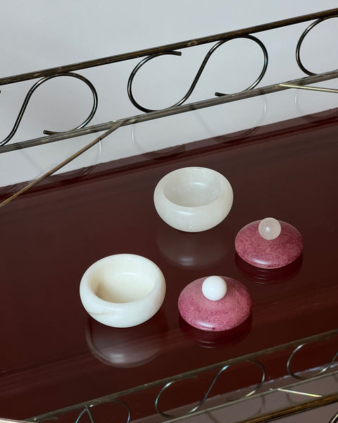 Small vintage Alabaster bonbonniere
