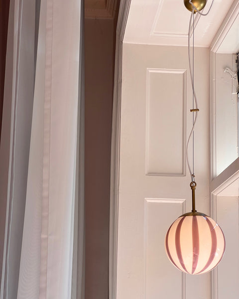 Ceiling lamp - Pink lavender vertical stripes (D20)