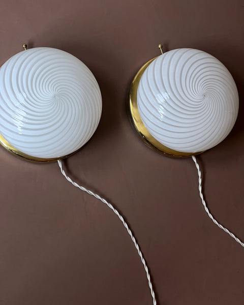 Vintage Murano white swirl ceiling/wall lamp (D23)