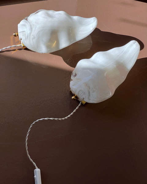 Vintage milky white Murano leaf wall lamp