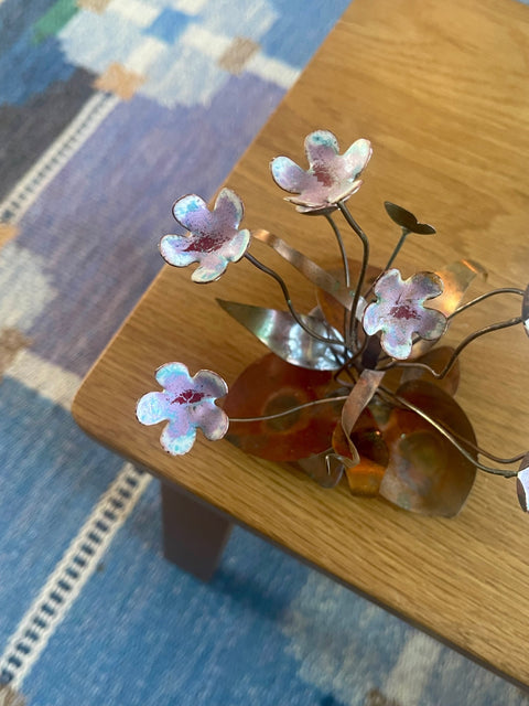 Vintage light purple flower sculpture