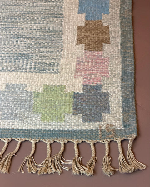 Vintage flat weave rug by Ingegerd Silow (IS)