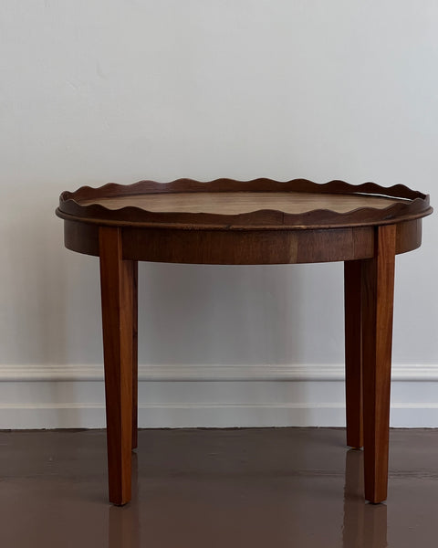 Vintage wavy/scalloped wooden side table