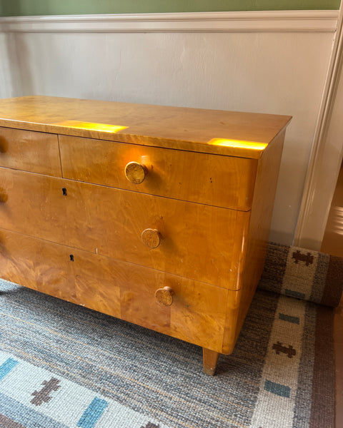 Vintage wooden chest of drawers