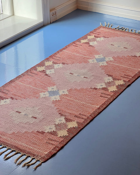 Vintage flat weave rug by Ingegerd Silow (IS)