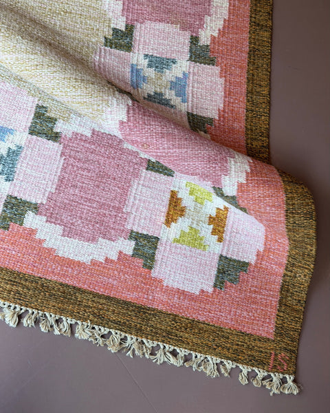 Vintage flat weave rug by Ingegerd Silow (IS)
