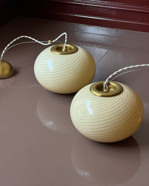 Vintage yellow swirl Murano oval ceiling lamp (D22)