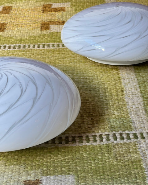 Vintage Murano white swirl ceiling/wall lamp (D30) (2 available)