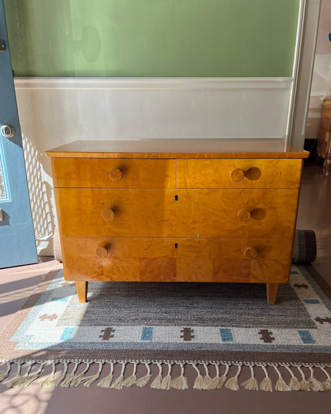 Vintage wooden chest of drawers