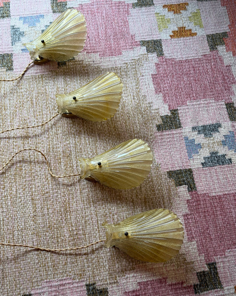 Vintage golden Murano shell wall lamps (4 available)