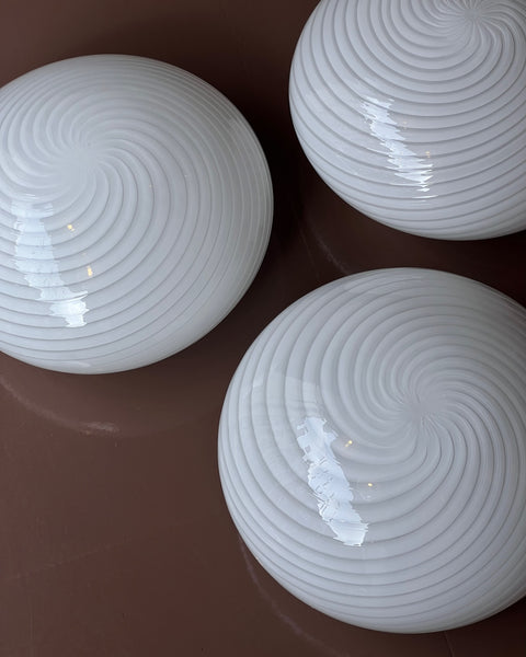 Vintage Murano white swirl ceiling/wall lamp (D36) (2 available)
