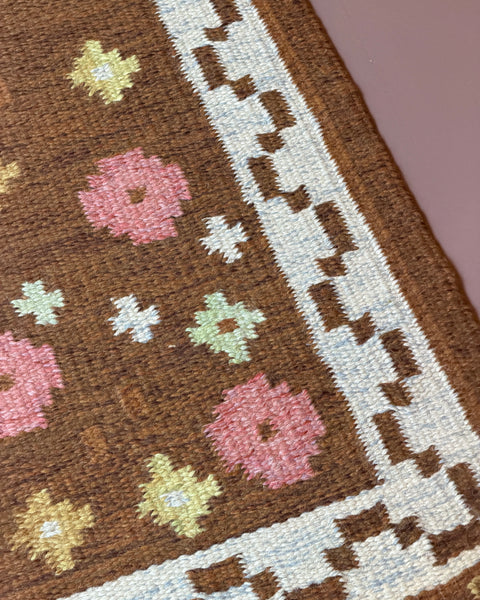 Vintage flat weave rug (Signed AGS)