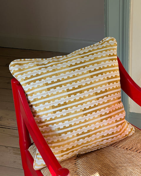 Marianne cushion - Saffron