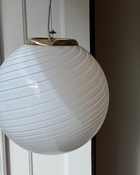 Vintage white swirl Murano ceiling lamp (D30)
