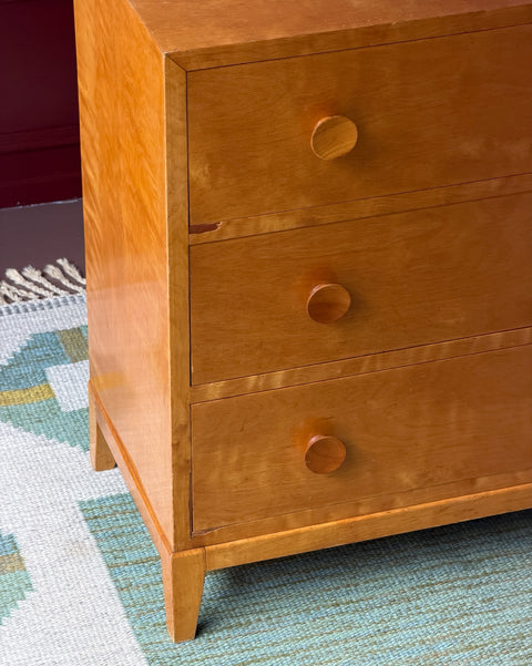 Vintage wooden chest of drawers