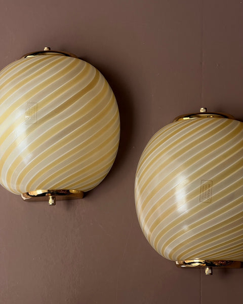 Vintage Murano yellow / white blured swirl wall lamp
