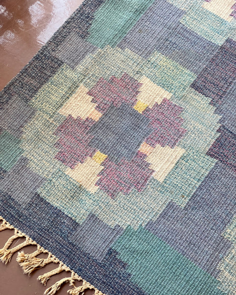 Vintage purple/blue flat weave rug by Ingegerd Silow (IS)