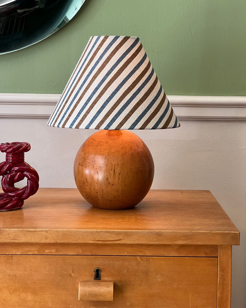 Vintage large round wooden table lamp (incl. lampshade)