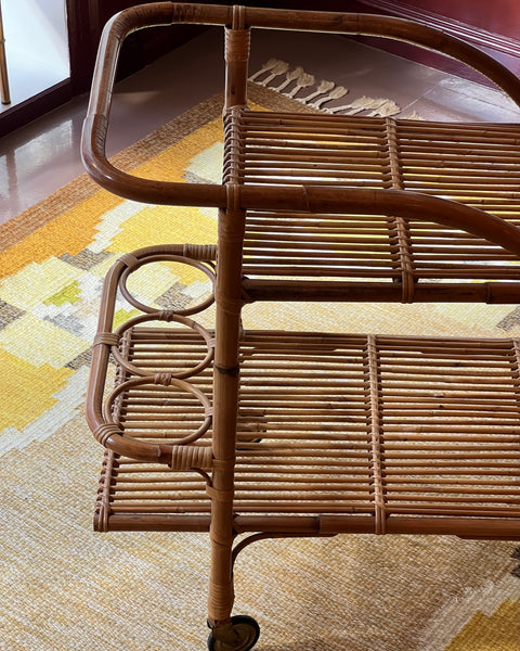 Vintage rattan trolley/table with wheels