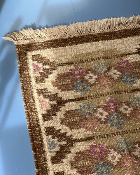 Vintage flat weave rug by Ingegerd Silow (IS)