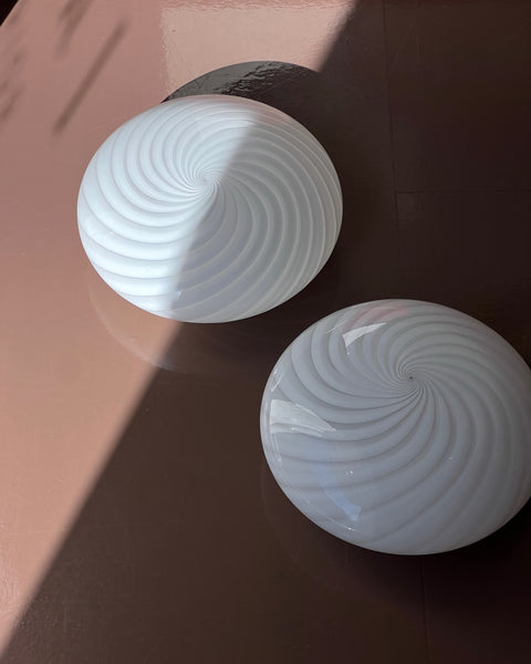 Vintage Murano white swirl ceiling/wall lamp (D29) (1 available)
